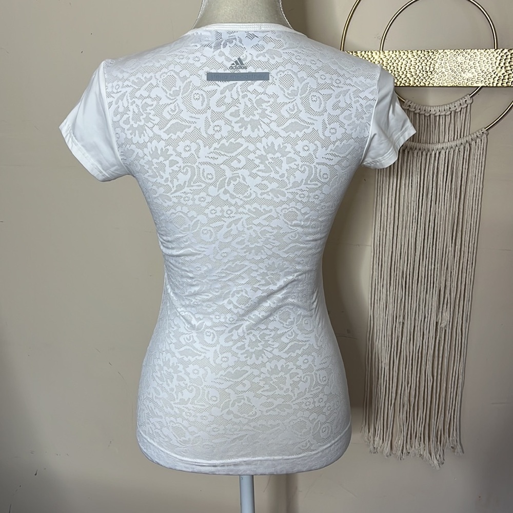 adidas by stella mccartney • floral mesh studio performance top - Picture 3 of 11